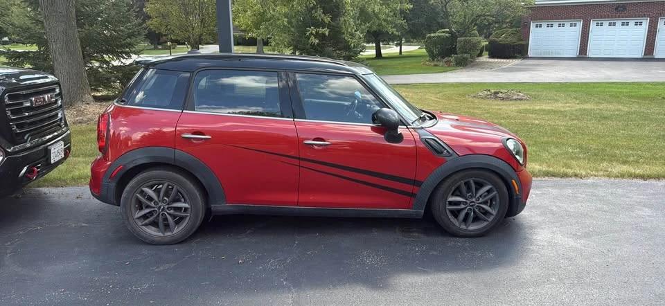 2013 Mini Mini 2nd Gen - Image 2 of 4