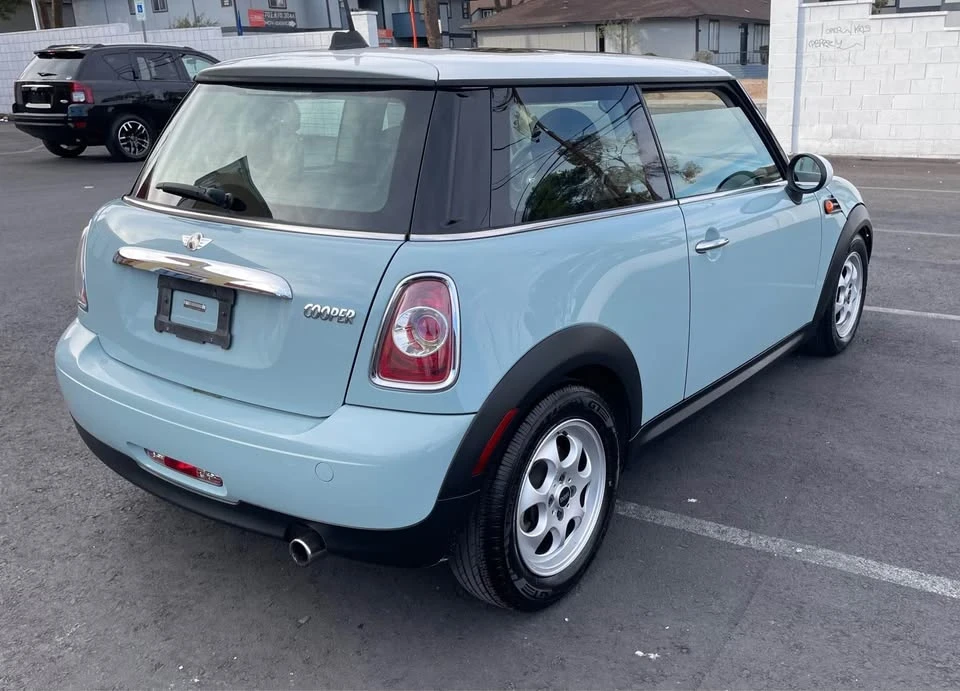 2013 Mini Coupe & Roadster - Image 7 of 12