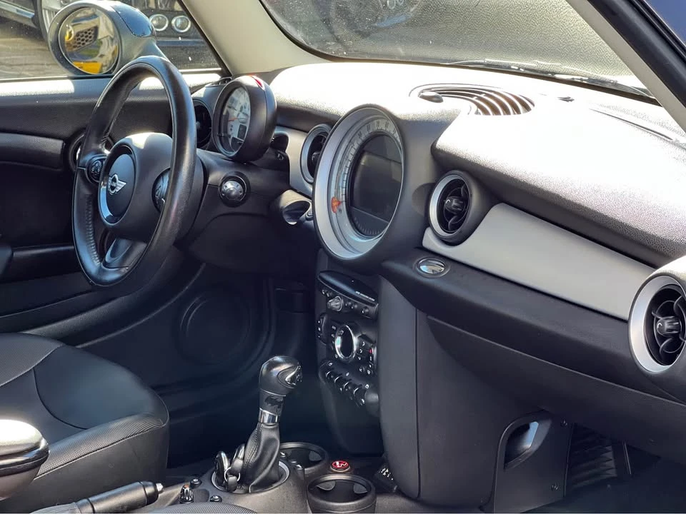 2013 Mini Mini 2nd Gen - Image 12 of 20