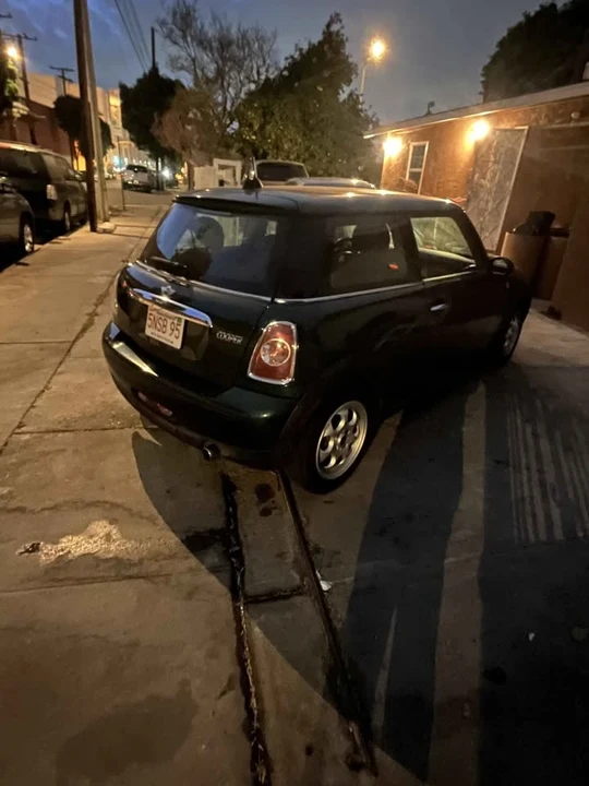 2013 Mini Mini 2nd Gen - Image 3 of 5