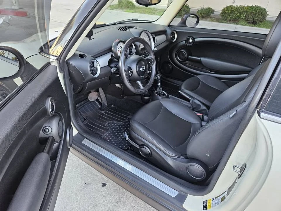 2013 Mini Mini 2nd Gen - Image 16 of 19