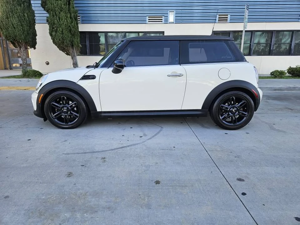 2013 Mini Mini 2nd Gen - Image 9 of 19