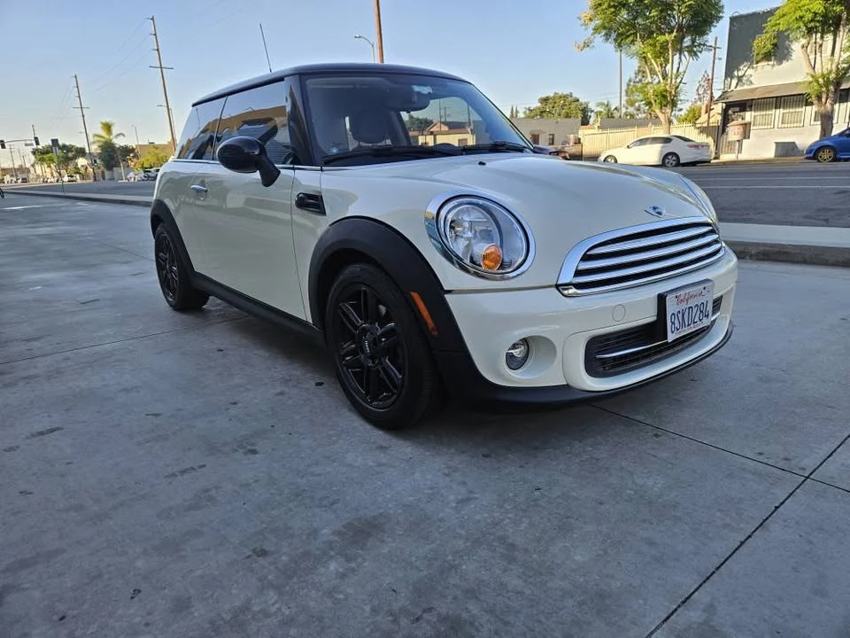 2013 Mini Mini 2nd Gen - Image 3 of 19