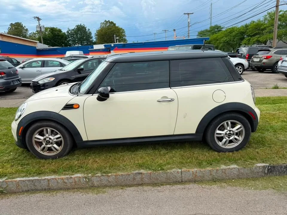 2013 Mini Mini 2nd Gen - Image 7 of 19
