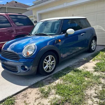 2013 MINI Cooper Hatchback 2D
