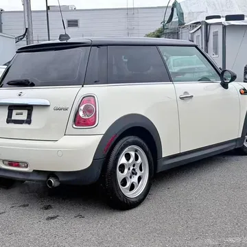 2013 MINI Cooper Knightsbridge Classic