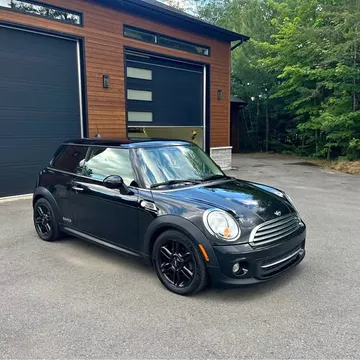 2013 MINI Cooper Baker Street