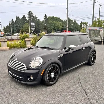 2013 MINI Cooper Baker Street Edition