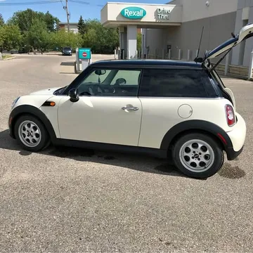 2013 MINI Cooper