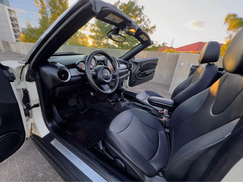 2013 Mini Coupe & Roadster - Image 13 of 19