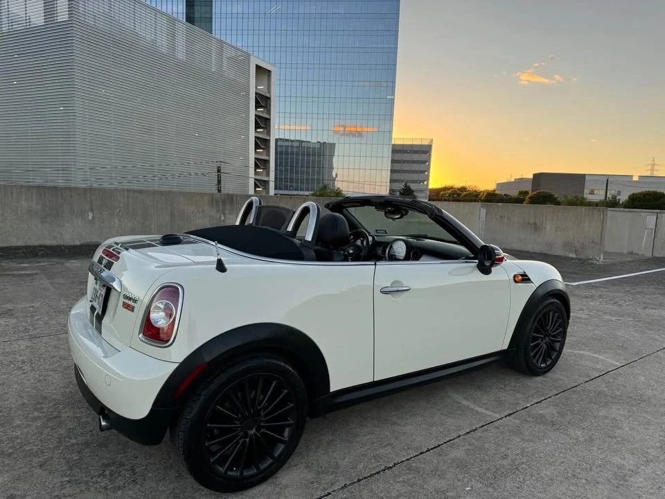 2013 Mini Coupe & Roadster - Image 3 of 19