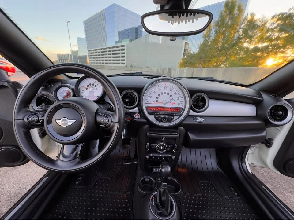 2013 Mini Coupe & Roadster - Image 14 of 19