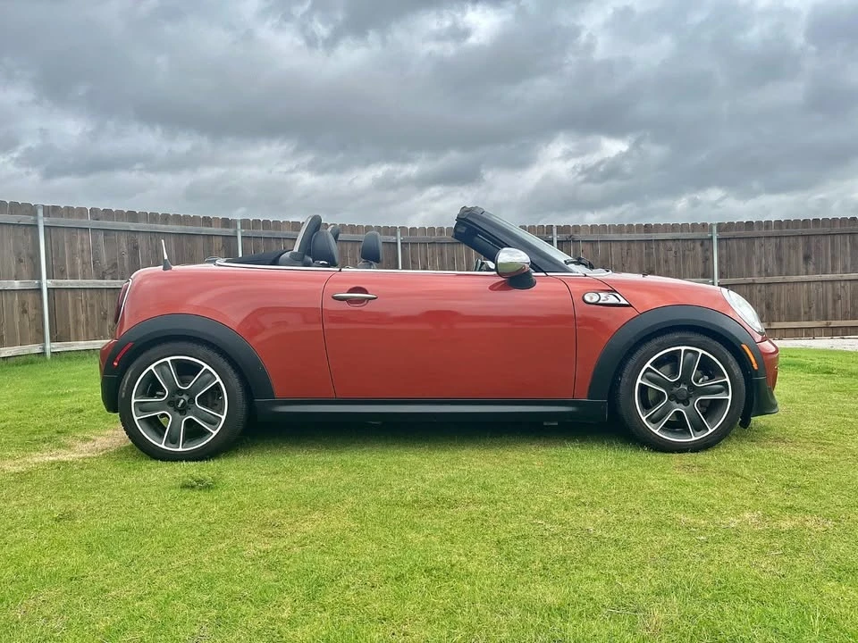 2013 Mini Coupe & Roadster - Image 10 of 20