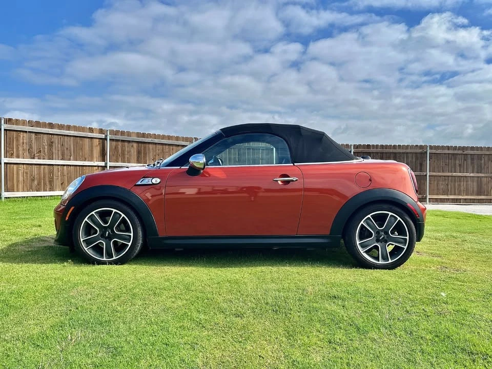2013 Mini Coupe & Roadster - Image 2 of 20