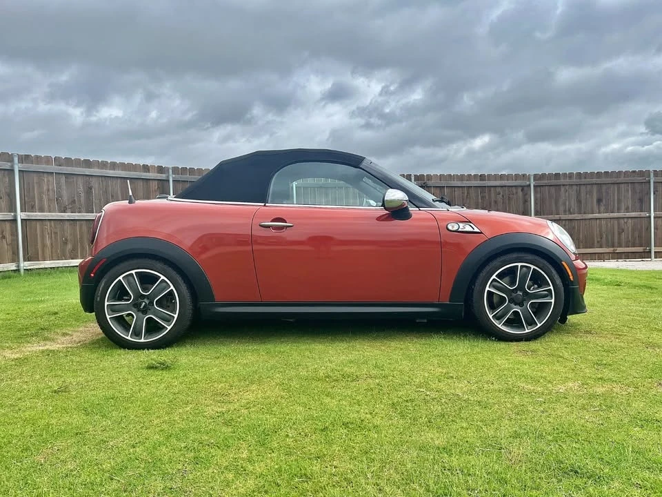 2013 Mini Coupe & Roadster - Image 6 of 20