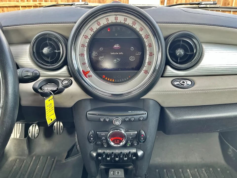 2013 Mini Coupe & Roadster - Image 19 of 20