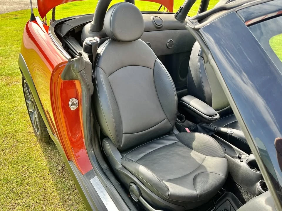2013 Mini Coupe & Roadster - Image 15 of 20