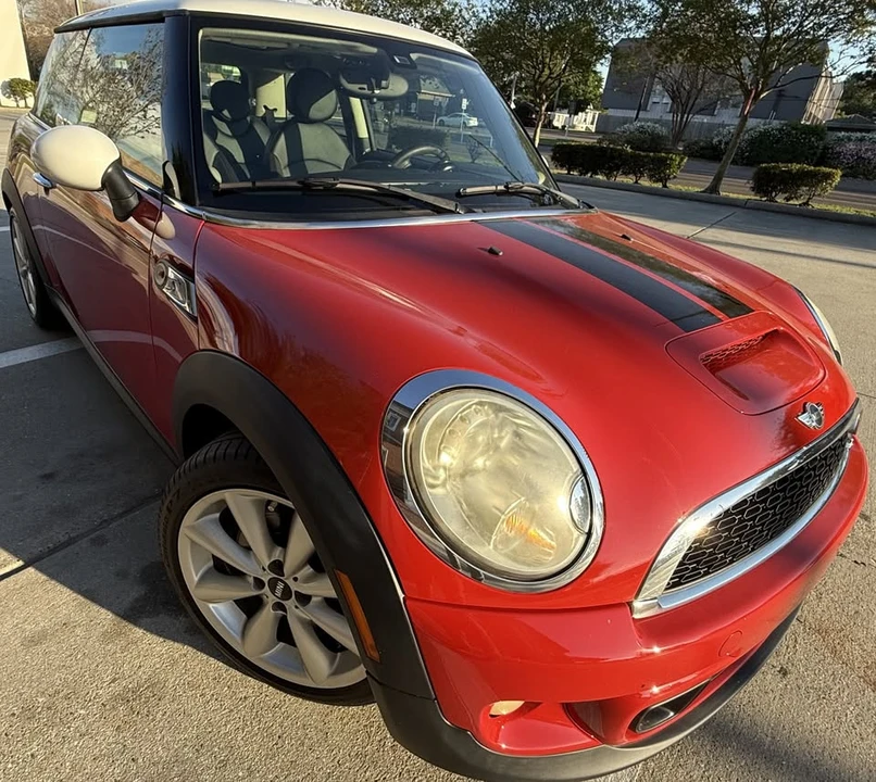 2013 Mini Mini 2nd Gen - Image 3 of 16