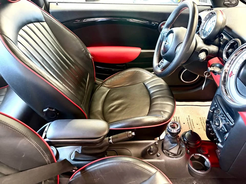 2013 Mini Mini 2nd Gen - Image 18 of 20