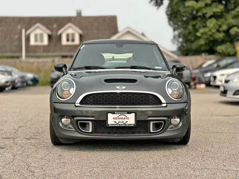 2013 MINI Cooper S 6MT