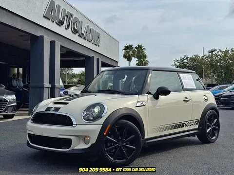 2013 MINI Cooper S Base