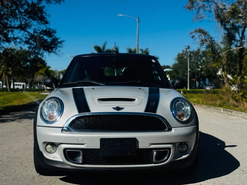 2013 Mini Mini 2nd Gen - Image 3 of 20