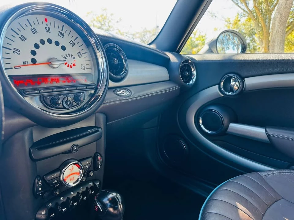 2013 Mini Mini 2nd Gen - Image 16 of 20