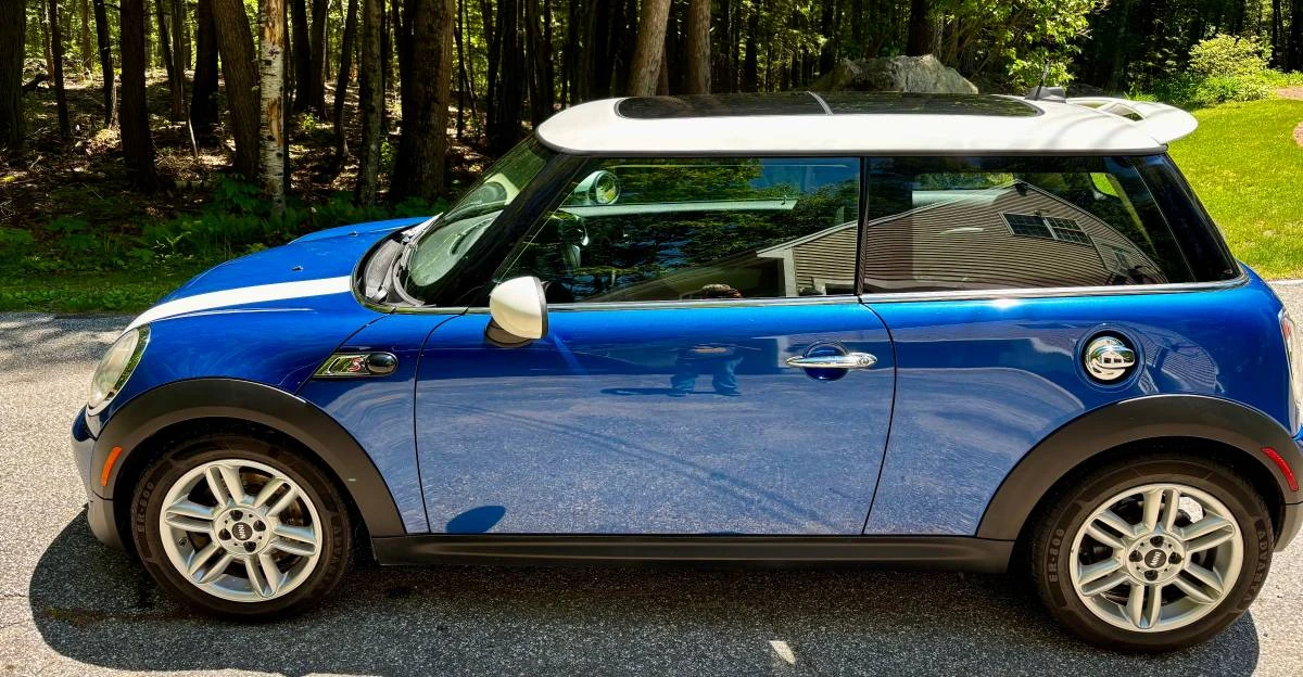 2013 Mini Mini 2nd Gen - Image 3 of 12