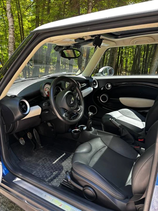 2013 Mini Mini 2nd Gen - Image 6 of 12