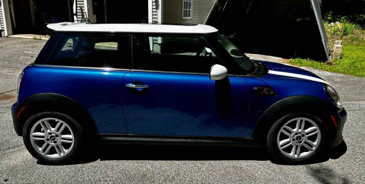 2013 Mini Mini 2nd Gen - Image 2 of 12