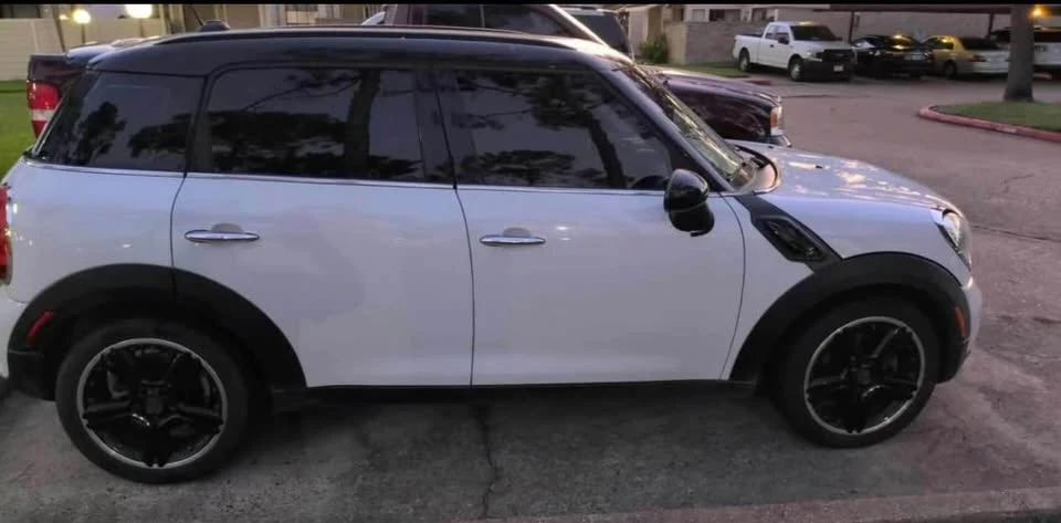 2013 Mini Mini Cooper S 3rd Gen - Image 5 of 8