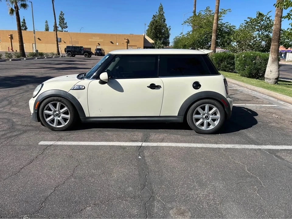 2013 Mini Mini 2nd Gen - Image 7 of 11