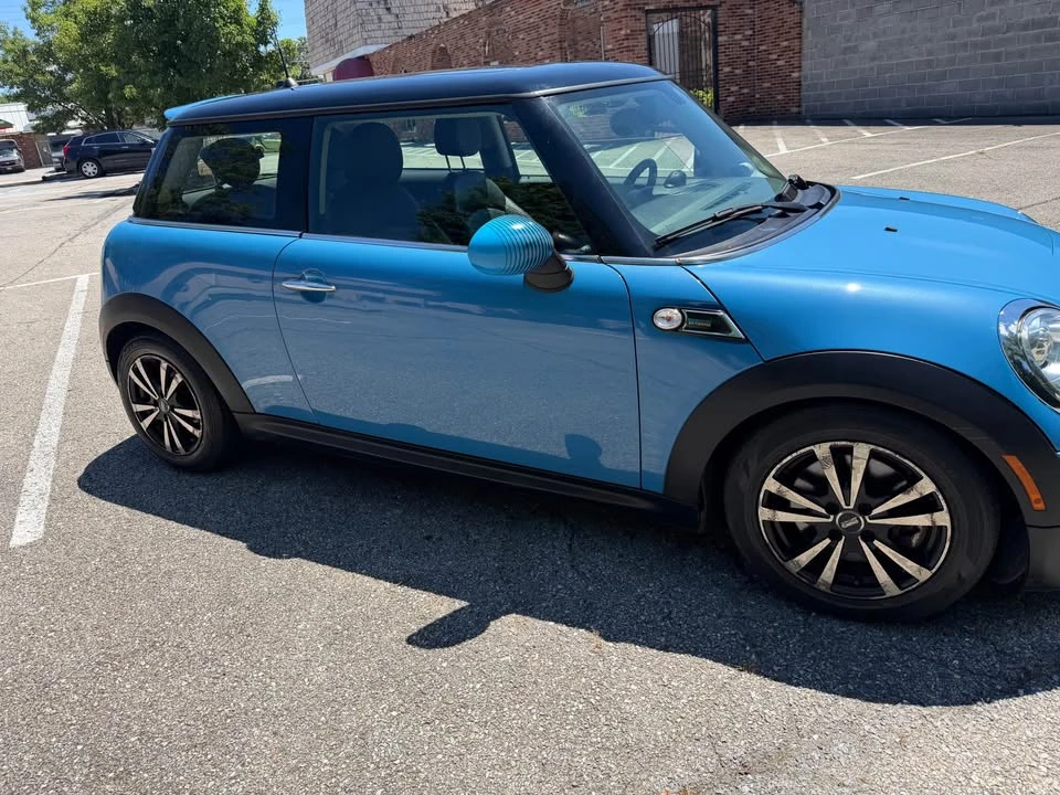 2013 Mini Mini 2nd Gen - Image 2 of 19