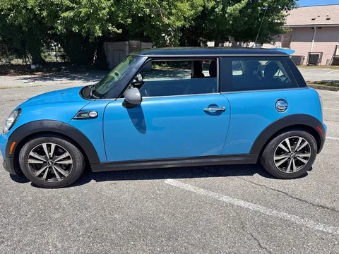 2013 MINI Cooper S Hatchback 2D