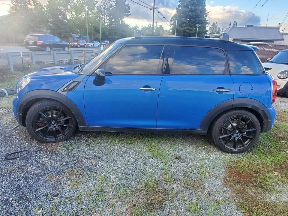 2013 Mini Mini 2nd Gen - Image 2 of 7