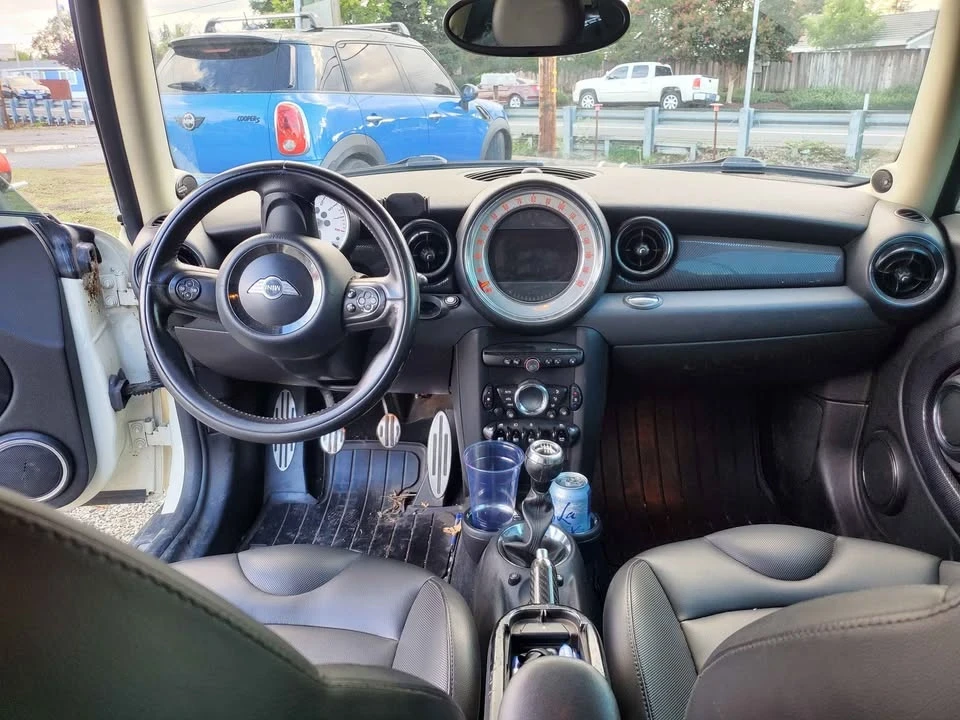 2013 Mini Mini 2nd Gen - Image 6 of 7