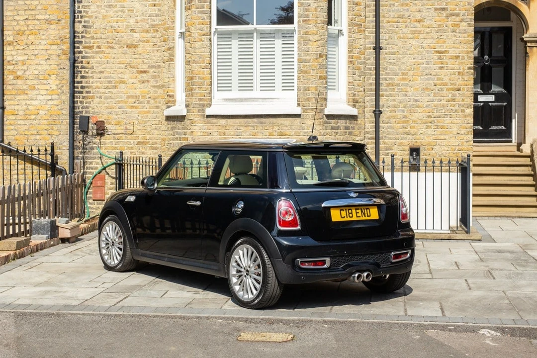 2013 Mini Mini 2nd Gen - Image 17 of 30