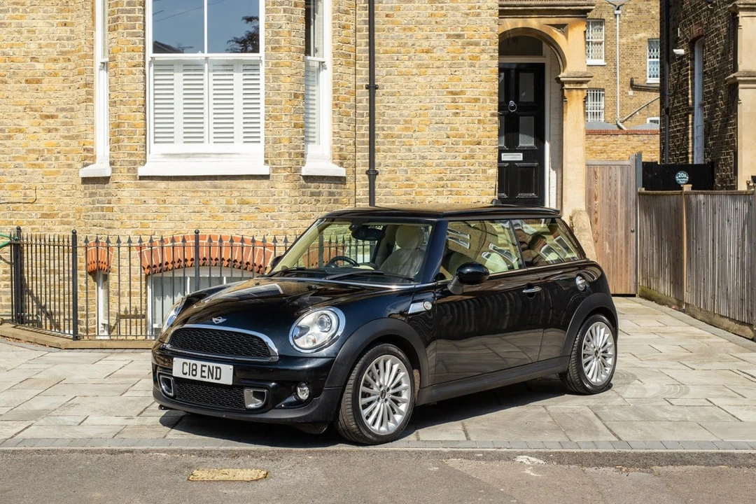 2013 Mini Mini 2nd Gen - Image 29 of 30