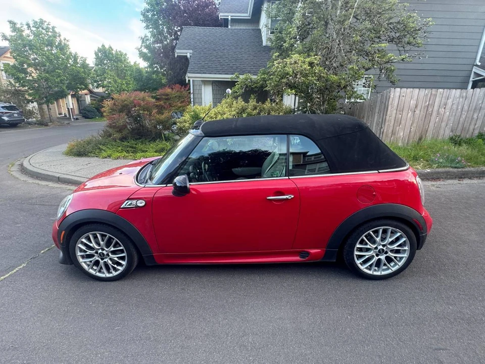 2013 Mini Mini John Cooper Works 2nd Gen - Image 22 of 24