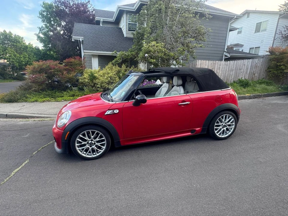 2013 Mini Mini John Cooper Works 2nd Gen - Image 20 of 24