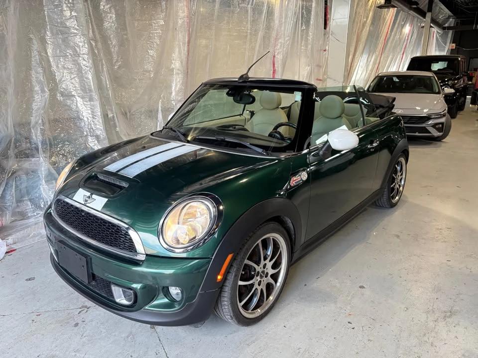 2013 Mini Mini 2nd Gen - Image 2 of 18