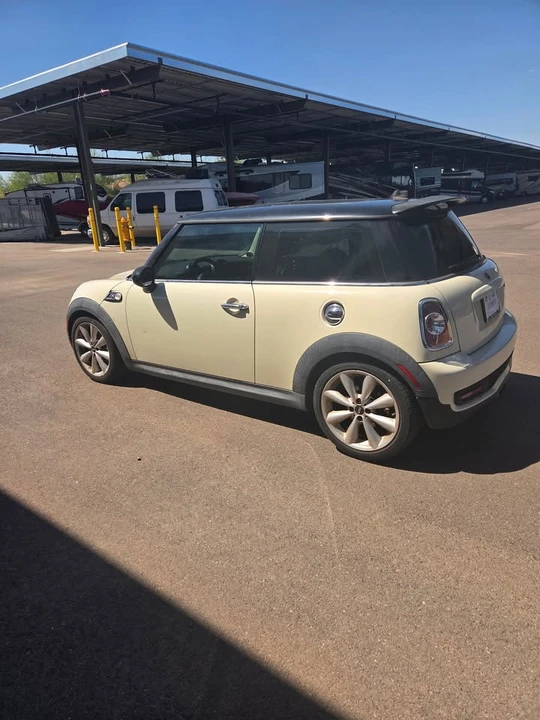 2013 Mini Mini 2nd Gen - Image 2 of 7
