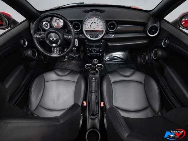2013 Mini Coupe & Roadster - Image 2 of 17
