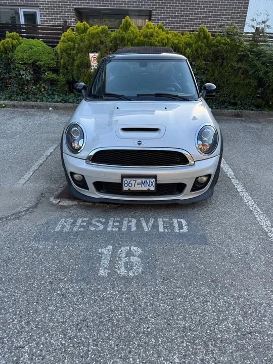 2013 Mini Mini 2nd Gen - Image 7 of 11