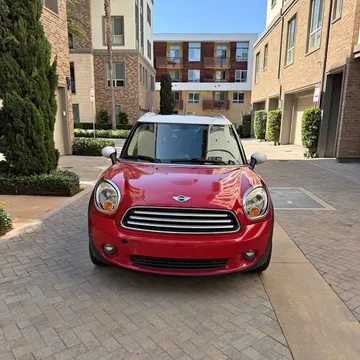 2013 MINI Countryman Classic Cooper Hatchback 4D