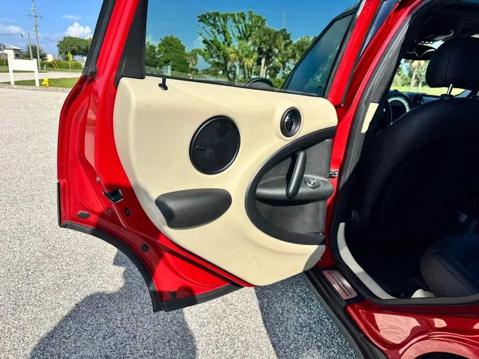 2013 Mini Countryman 1st Gen - Image 14 of 19