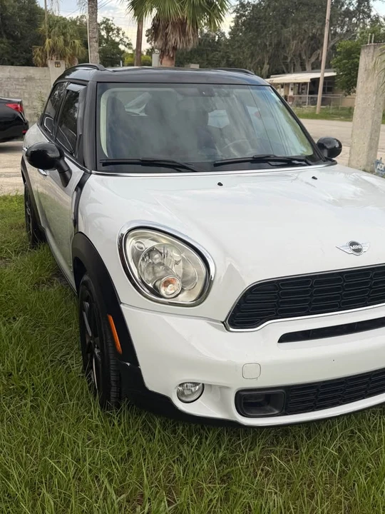 2013 Mini Countryman 1st Gen - Image 2 of 18