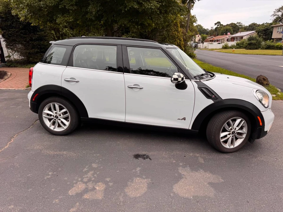 2013 Mini Countryman 1st Gen - Image 2 of 17