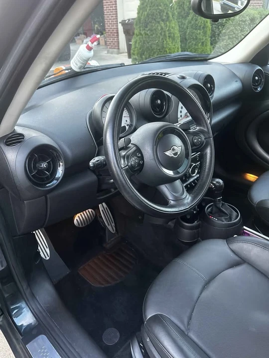 2013 Mini Countryman 1st Gen - Image 9 of 16