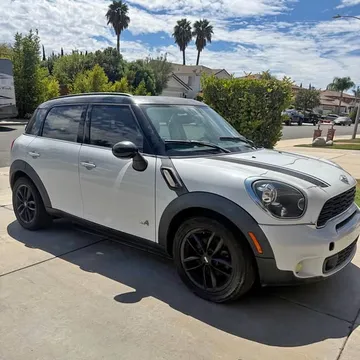 2013 MINI Countryman Cooper S ALL4 Hatchback
